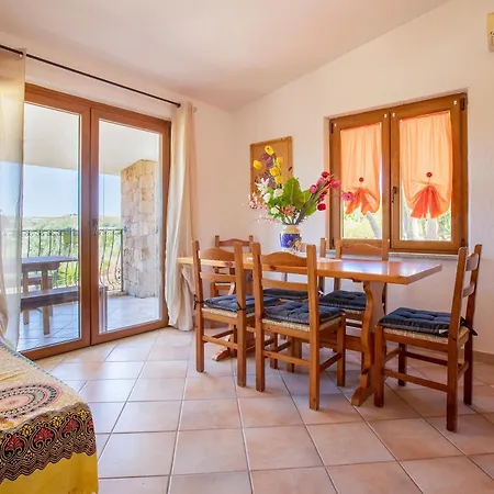 Casa Valeria Costa Paradiso * Trinità d'Agultu